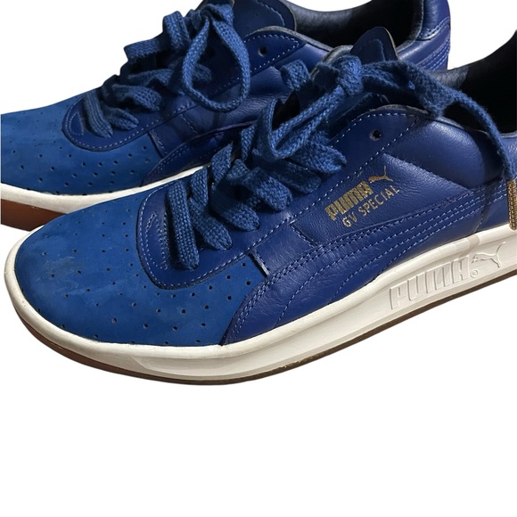 Men’s Blue Puma Sneakers - Picture 2 of 4